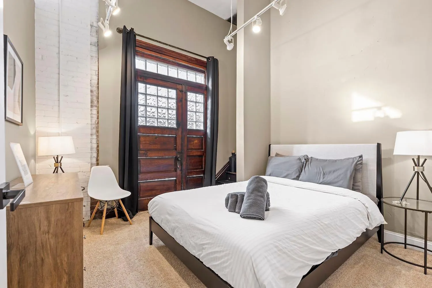 Апартаменты King Sleep10 5Bed 4Br 2Ba Swepson Icon Луисвилл